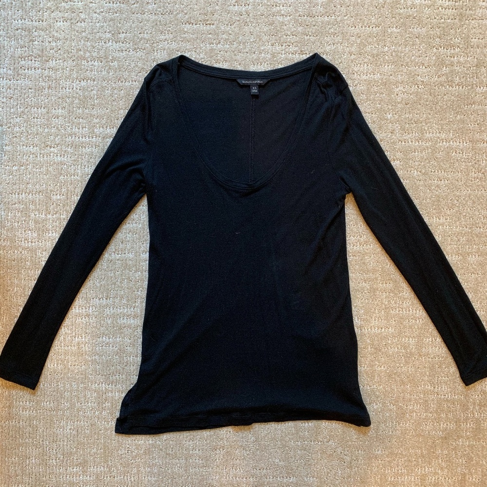 Casual Black Long Sleeve Tee